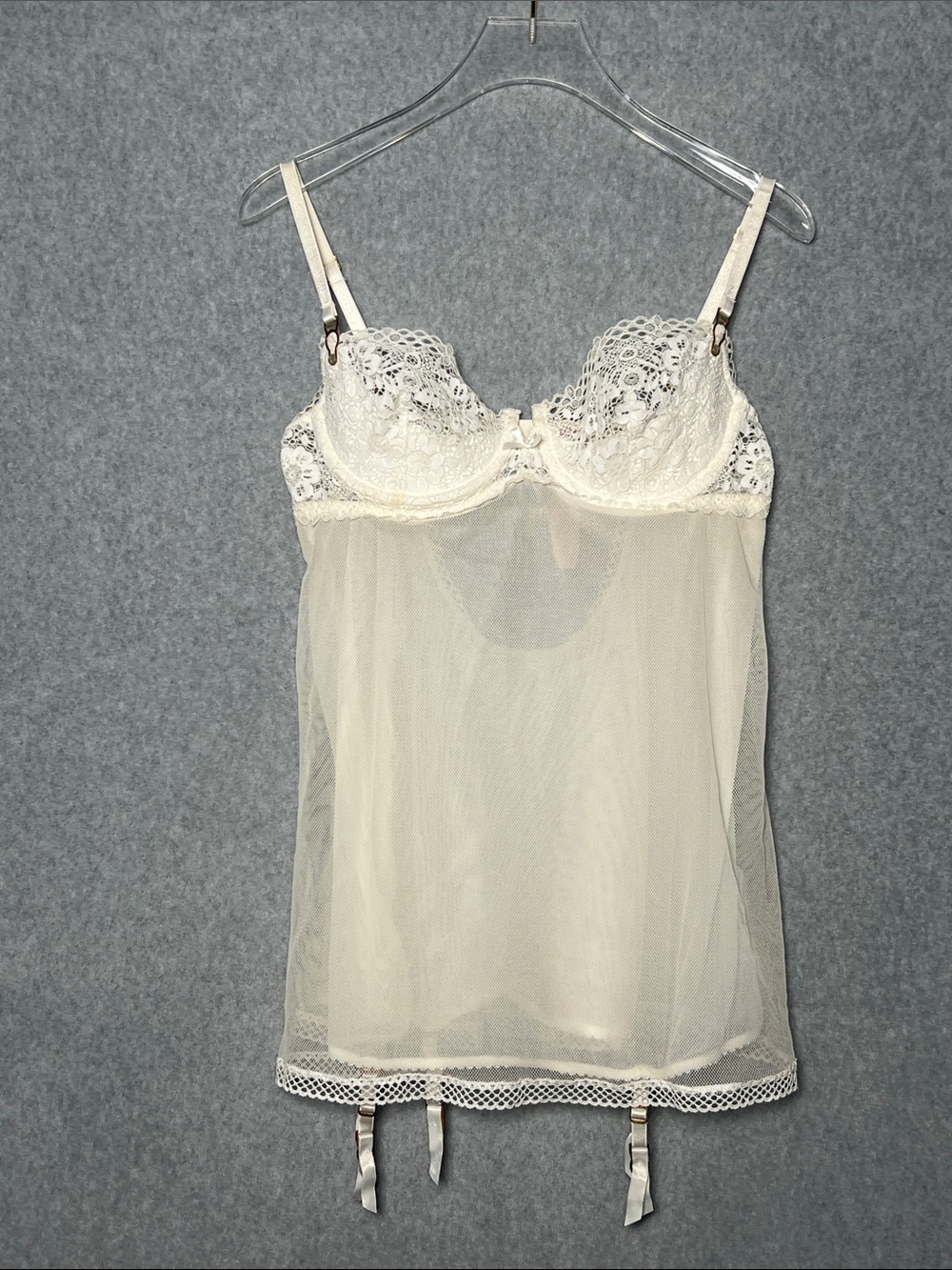 Victoria’s Secret Women’s White Very Sexy baby doll chemise NWT SZ M